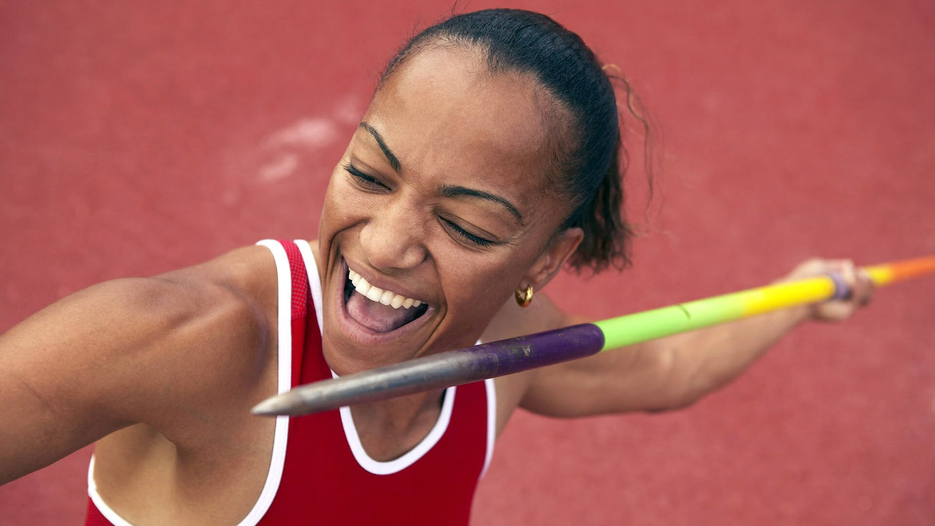 篮球职业联赛决出总冠军雄心勃发，篮球赛夺冠